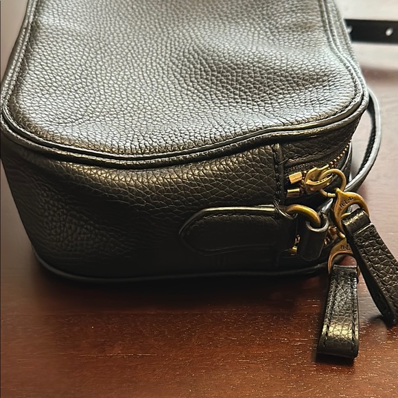 Lauren Ralph Lauren Huntley Leather Medium Camera Bag Black - Picture 4 of 9